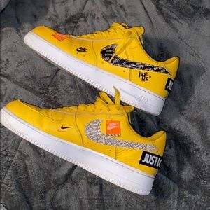 Yellow Air Force 1’s